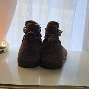 UGG Womens Chocolate Brown Boots